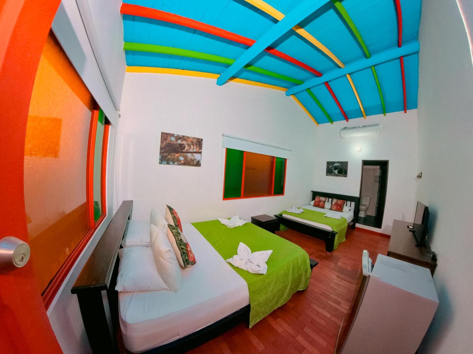 Hotel Acuarela Del Rio Santa Fe de Antioquia Eksteriør billede